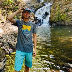 Meet your Posher, Tristan